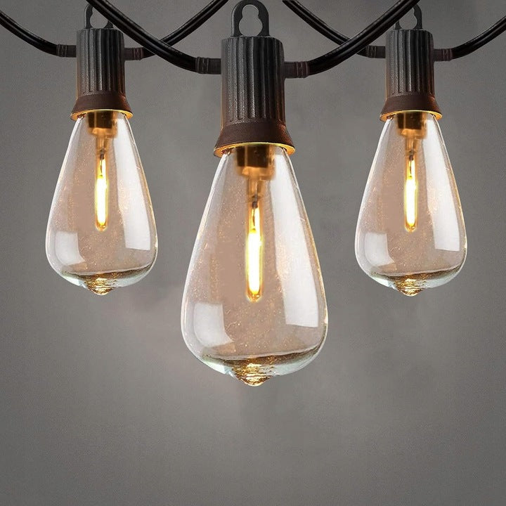 Ghirlandă Luminoasă LED 30 m cu 30 Becuri, Dimabilă, Lumină Caldă 2700K, Impermeabilă IP65, pentru Exterior și Interior, Clasa Energetică A